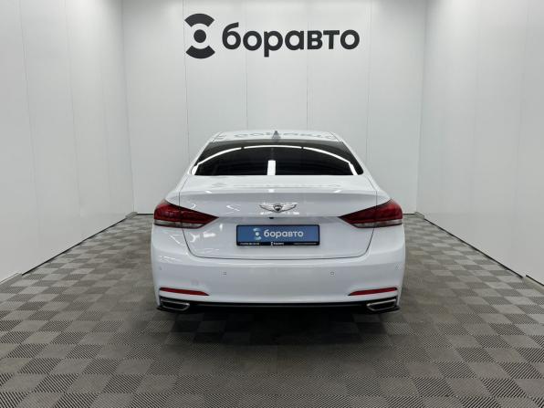 Hyundai Genesis II с пробегом 2015 года, цена 1 861 000 рублей, 122102 км, седан, Автокод Объявления