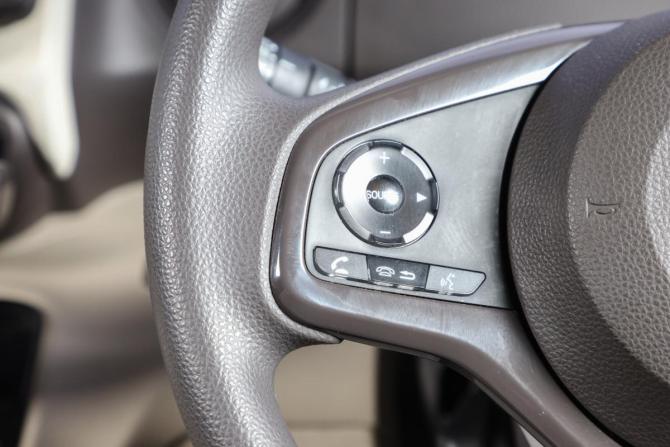 Honda N-BOX II с пробегом 2017 года, цена 879 000 рублей, 147124 км, внедорожник, Автокод Объявления