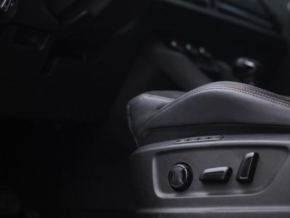 Skoda Karoq I с пробегом 2020 года, цена 2 449 000 рублей, 109210 км, внедорожник, Автокод Объявления