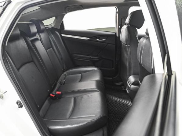 Honda Civic X с пробегом 2018 года, цена 1 879 000 рублей, 105483 км, седан, Автокод Объявления