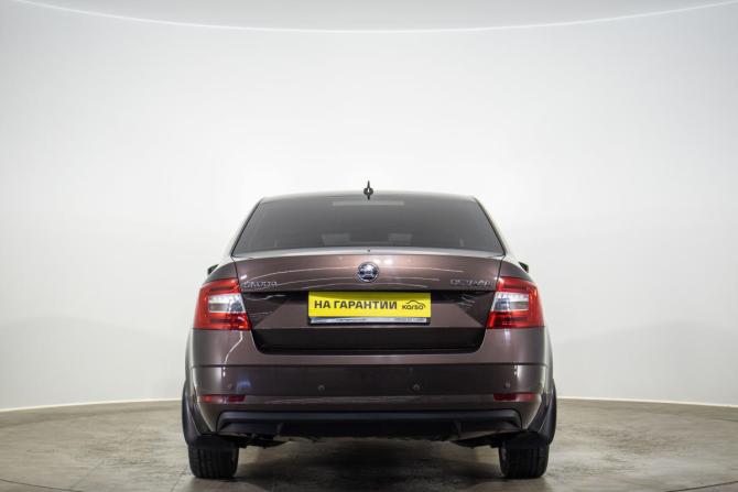 Skoda Octavia III (A7) Рестайлинг с пробегом 2019 года, цена 1 469 000 рублей, 132000 км, лифтбек, Автокод Объявления