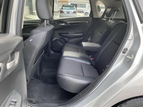 Honda Fit III с пробегом 2013 года, цена 1 105 000 рублей, 193519 км, хэтчбек, Автокод Объявления