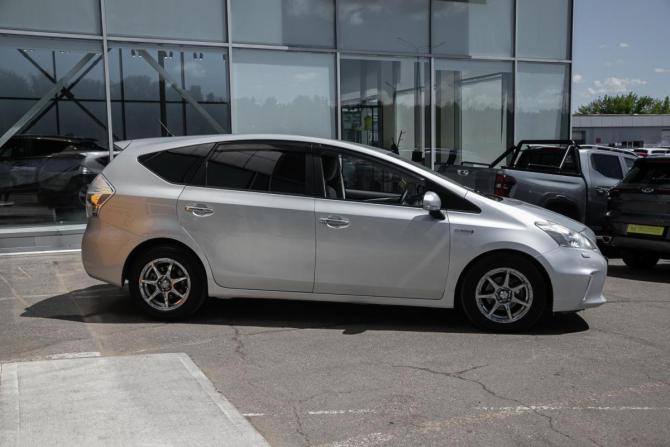 Toyota Prius Alpha I (ZVW40/41) с пробегом 2011 года, цена 1 098 000 рублей, 191300 км, универсал, Автокод Объявления