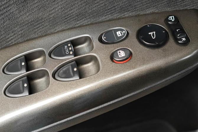 Honda Civic VIII Рестайлинг с пробегом 2011 года, цена 849 000 рублей, 239953 км, седан, Автокод Объявления