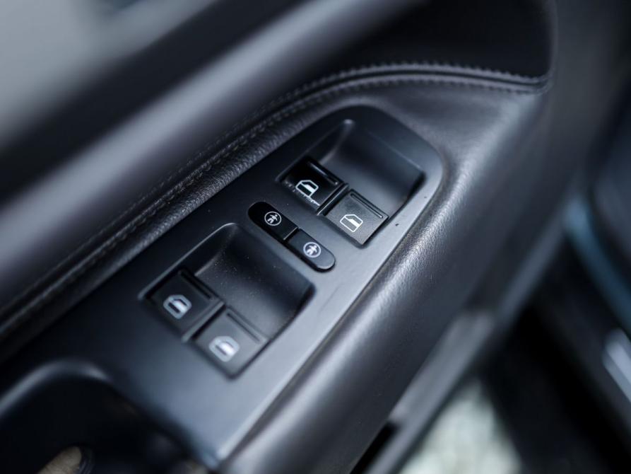 Volkswagen Touareg I Рестайлинг Ижевск  - изображение 13