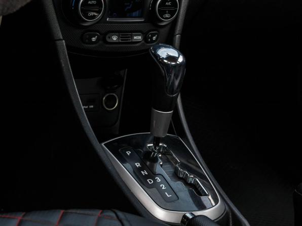 Hyundai Solaris I с пробегом 2012 года, цена 800 000 рублей, 230299 км, седан, Автокод Объявления