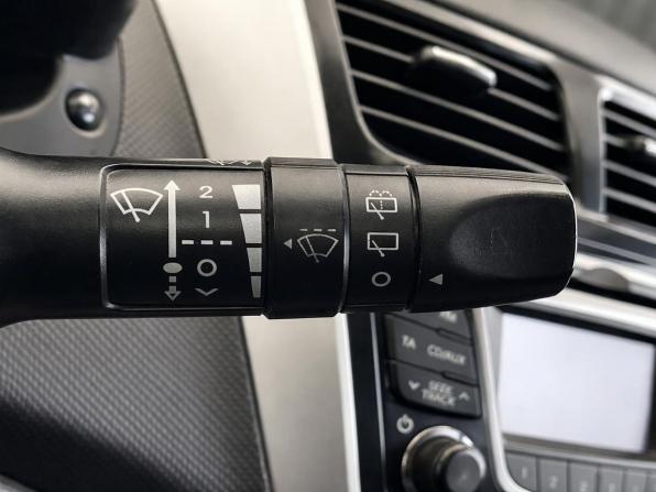 Hyundai Solaris I с пробегом 2011 года, цена 717 000 рублей, 191393 км, хэтчбек, Автокод Объявления