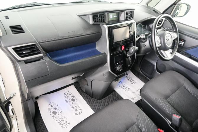 Toyota Roomy I с пробегом 2017 года, цена 1 039 000 рублей, 142000 км, микровэн, Автокод Объявления