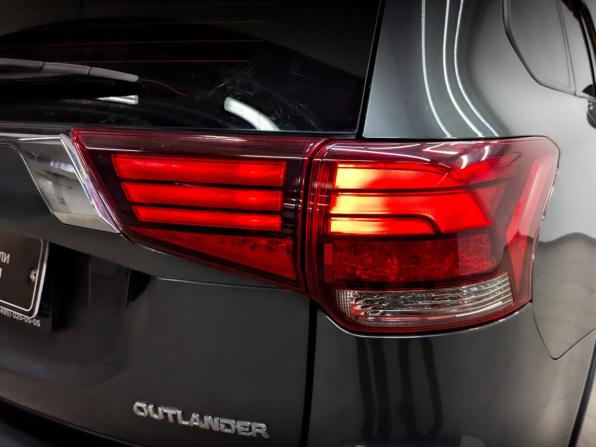 Mitsubishi Outlander III Рестайлинг 2 с пробегом 2018 года, цена 1 820 000 рублей, 150501 км, внедорожник, Автокод Объявления
