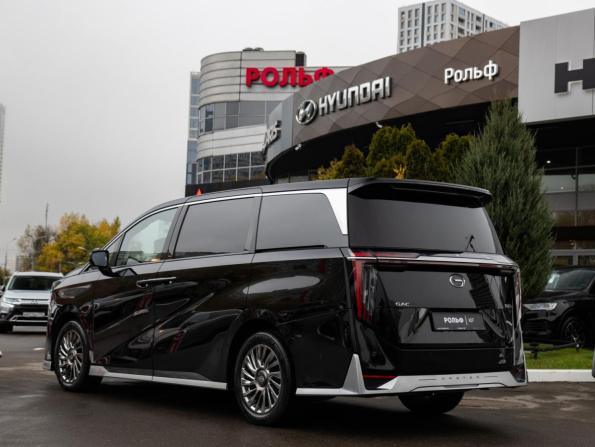 GAC M8 с пробегом 2024 года, цена 4 498 000 рублей, 34361 км, минивэн, Автокод Объявления