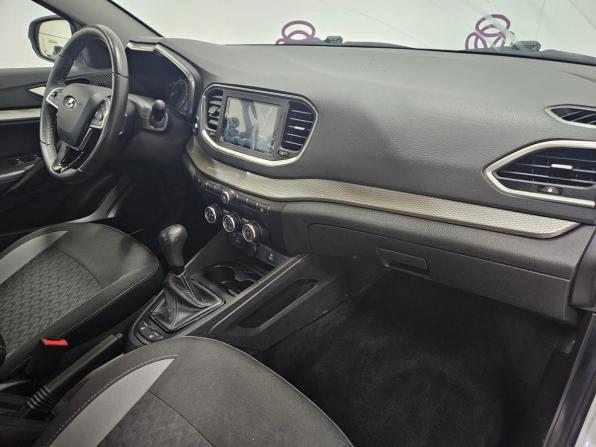 Lada (ВАЗ) Vesta I Рестайлинг (NG) с пробегом 2023 года, цена 1 103 000 рублей, 67894 км, седан, Автокод Объявления