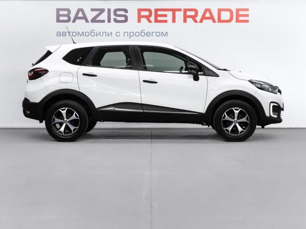 Renault Kaptur I с пробегом 2017 года, цена 1 069 000 рублей, 218992 км, внедорожник, Автокод Объявления