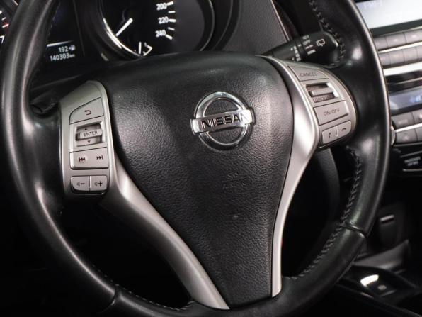 Nissan Qashqai II с пробегом 2016 года, цена 1 574 000 рублей, 140303 км, внедорожник, Автокод Объявления