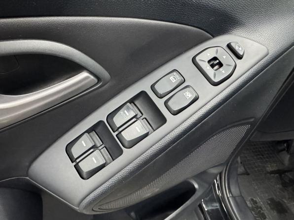 Hyundai ix35 I с пробегом 2012 года, цена 1 349 000 рублей, 114551 км, внедорожник, Автокод Объявления