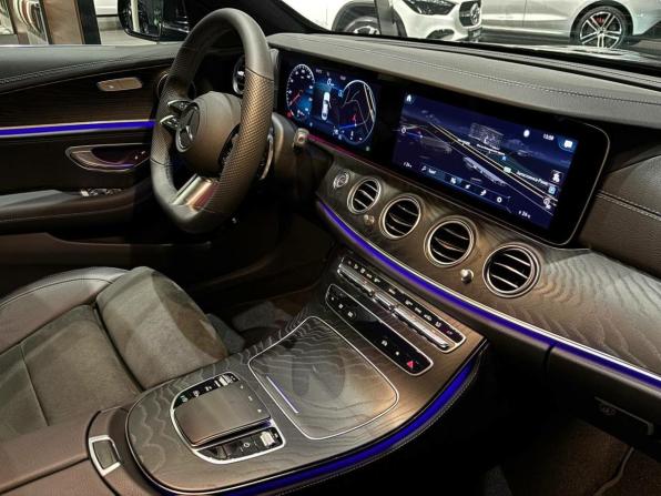 Mercedes-Benz E-Класс V (W213 S213 C238) Рестайлинг с пробегом 2024 года, цена 9 600 000 рублей, 1 км, седан, Автокод Объявления