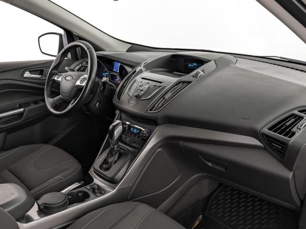 Ford Kuga II с пробегом 2016 года, цена 1 555 000 рублей, 87440 км, внедорожник, Автокод Объявления