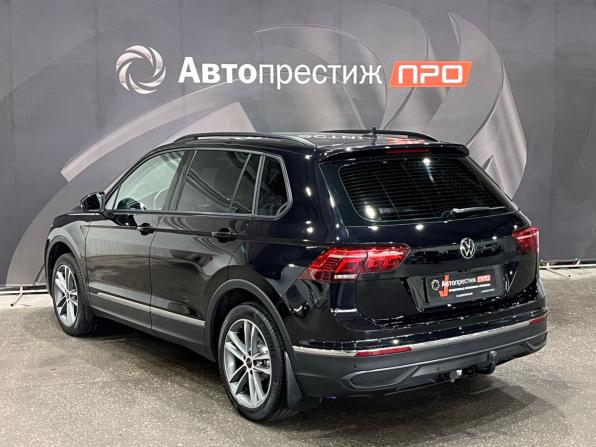 Volkswagen Tiguan II Рестайлинг с пробегом 2021 года, цена 2 775 000 рублей, 122566 км, внедорожник, Автокод Объявления