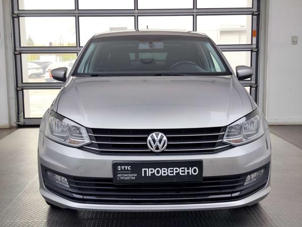 Volkswagen Polo V Рестайлинг с пробегом 2019 года, цена 1 430 000 рублей, 95265 км, седан, Автокод Объявления