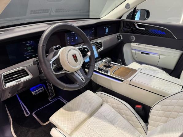 Hongqi E-HS9 с пробегом 2022 года, цена 4 200 000 рублей, 20800 км, внедорожник, Автокод Объявления