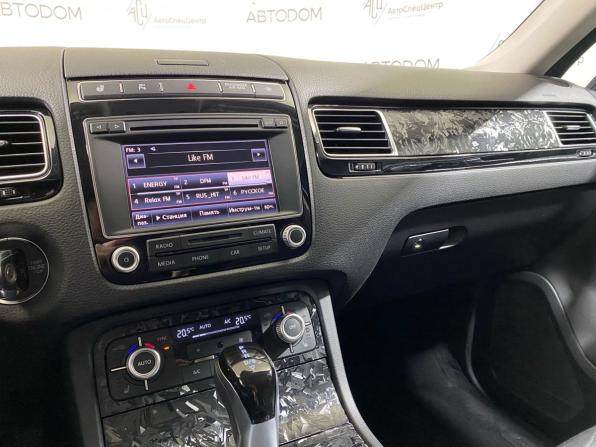Volkswagen Touareg II Рестайлинг с пробегом 2015 года, цена 2 427 000 рублей, 224965 км, внедорожник, Автокод Объявления