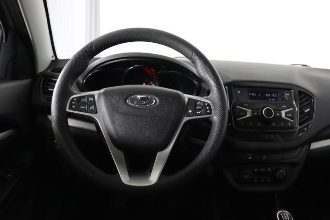 Lada (ВАЗ) Vesta I с пробегом 2018 года, цена 919 990 рублей, 70898 км, седан, Автокод Объявления