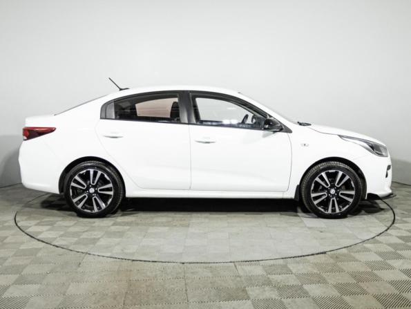 Kia Rio IV с пробегом 2017 года, цена 999 700 рублей, 193521 км, седан, Автокод Объявления