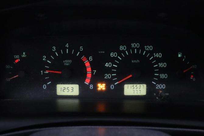Chevrolet Niva I Рестайлинг с пробегом 2012 года, цена 397 000 рублей, 115536 км, внедорожник, Автокод Объявления