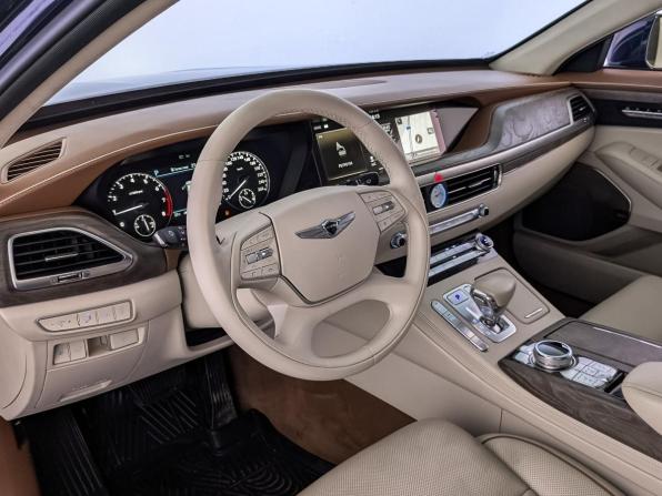 Genesis G90 I Рестайлинг с пробегом 2020 года, цена 4 950 000 рублей, 39253 км, седан, Автокод Объявления