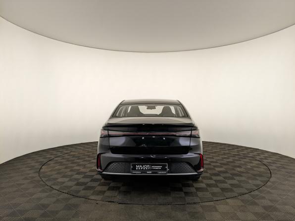 BAIC U5 Plus с пробегом 2023 года, цена 675 000 рублей, 124655 км, седан, Автокод Объявления