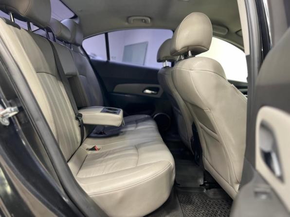 Chevrolet Cruze I Рестайлинг с пробегом 2012 года, цена 585 000 рублей, 261000 км, седан, Автокод Объявления