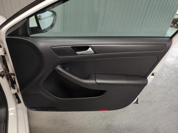 Volkswagen Jetta VI Рестайлинг с пробегом 2014 года, цена 1 070 000 рублей, 165605 км, седан, Автокод Объявления