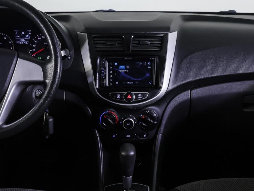 Hyundai Solaris I Москва  - изображение 10