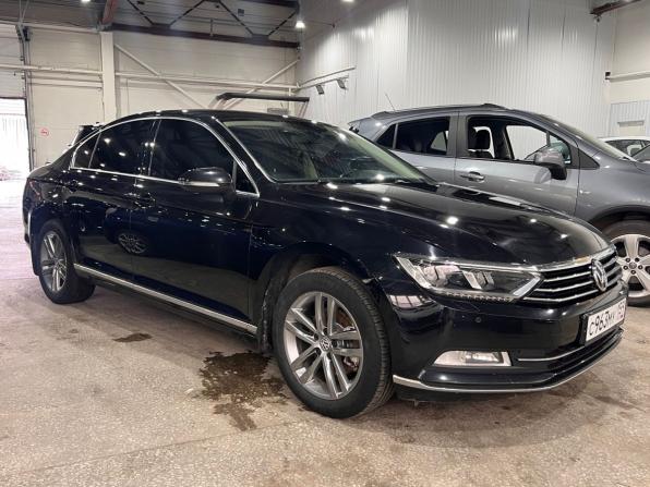 Volkswagen Passat B8 с пробегом 2017 года, цена 1 690 000 рублей, 191407 км, седан, Автокод Объявления