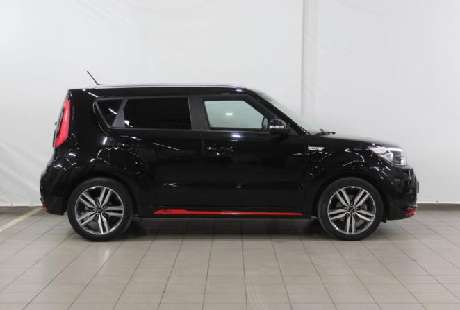 Kia Soul II Рестайлинг с пробегом 2018 года, цена 1 700 000 рублей, 90892 км, хэтчбек, Автокод Объявления