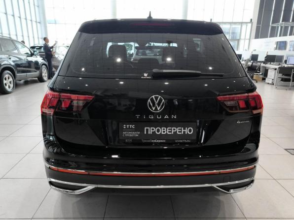 Volkswagen Tiguan II Рестайлинг с пробегом 2021 года, цена 3 700 000 рублей, 69650 км, внедорожник, Автокод Объявления