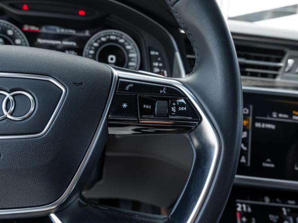 Audi A6 V (C8) с пробегом 2021 года, цена 4 580 000 рублей, 78850 км, седан, Автокод Объявления