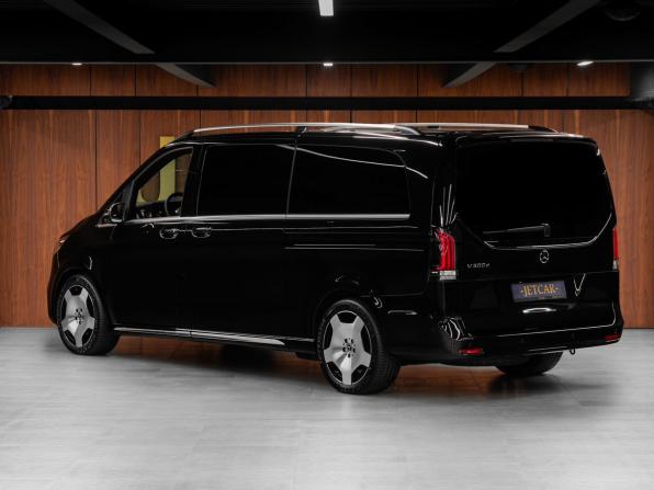Mercedes-Benz V-Класс III (W447) Рестайлинг 2 с пробегом 2026 года, цена 46 000 000 рублей, 18 км, минивэн, Автокод Объявления