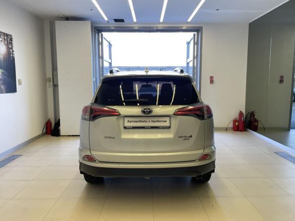 Toyota RAV4 IV (XA40) Рестайлинг с пробегом 2017 года, цена 2 330 000 рублей, 151000 км, внедорожник, Автокод Объявления
