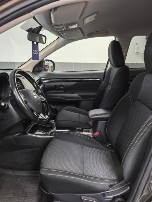 Mitsubishi Outlander III Рестайлинг 3 Санкт-Петербург  - изображение 9