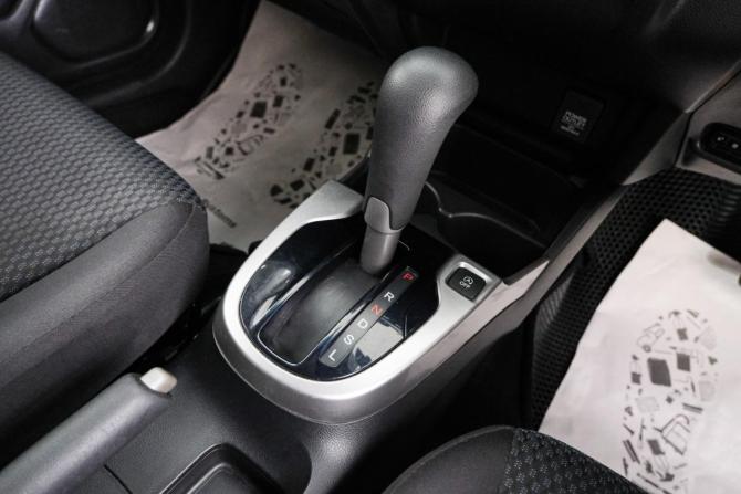Honda Fit III Рестайлинг с пробегом 2019 года, цена 1 349 000 рублей, 127000 км, хэтчбек, Автокод Объявления