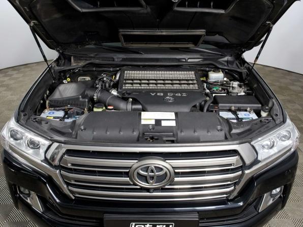 Toyota Land Cruiser 200 Series Рестайлинг 2 с пробегом 2015 года, цена 4 325 000 рублей, 282459 км, внедорожник, Автокод Объявления
