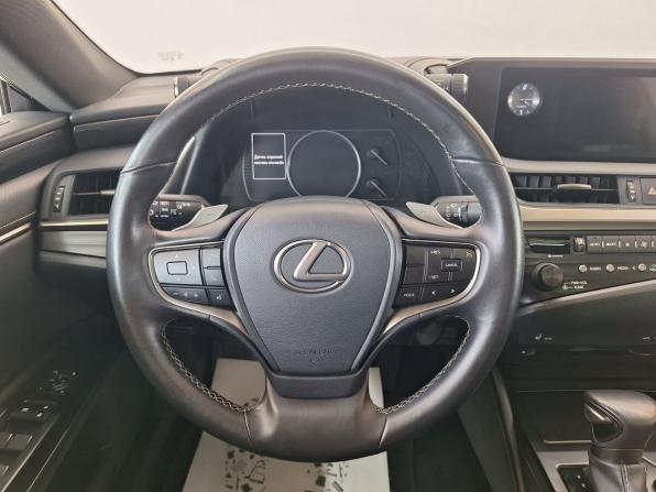 Lexus ES VII с пробегом 2019 года, цена 3 690 000 рублей, 77269 км, седан, Автокод Объявления