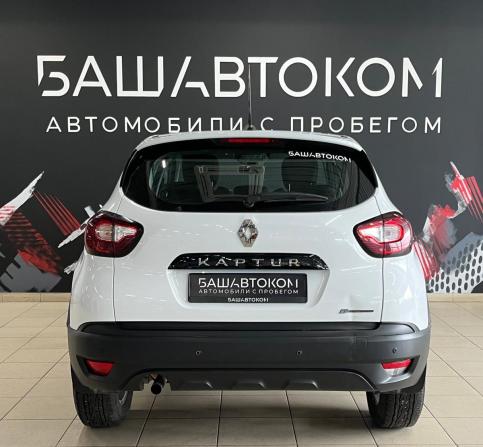 Renault Kaptur I Рестайлинг с пробегом 2021 года, цена 1 465 000 рублей, 87104 км, внедорожник, Автокод Объявления