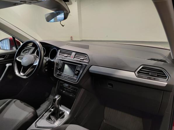 Volkswagen Tiguan II Рестайлинг с пробегом 2021 года, цена 2 590 000 рублей, 78846 км, внедорожник, Автокод Объявления