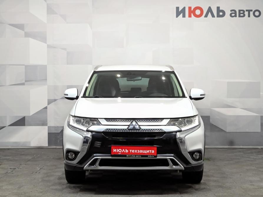 Mitsubishi Outlander III Рестайлинг 3 Екатеринбург  - изображение 2