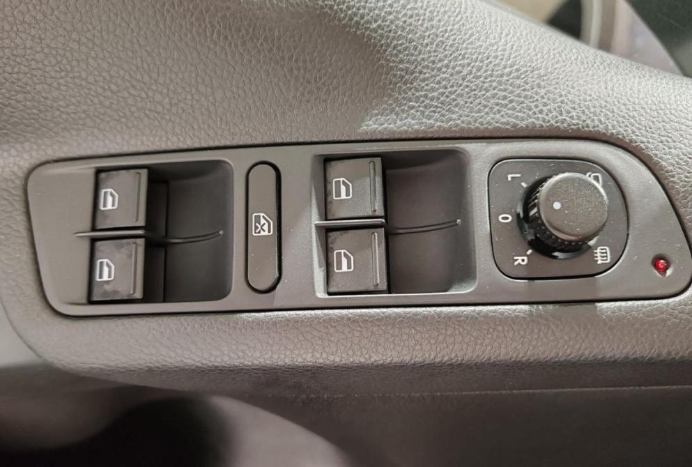 Volkswagen Tiguan I Рестайлинг Ярославль  - изображение 19