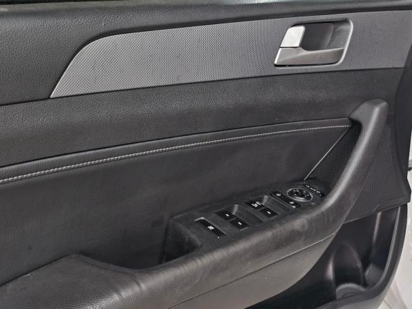 Hyundai Sonata VII (LF) Рестайлинг с пробегом 2019 года, цена 1 220 000 рублей, 161080 км, седан, Автокод Объявления