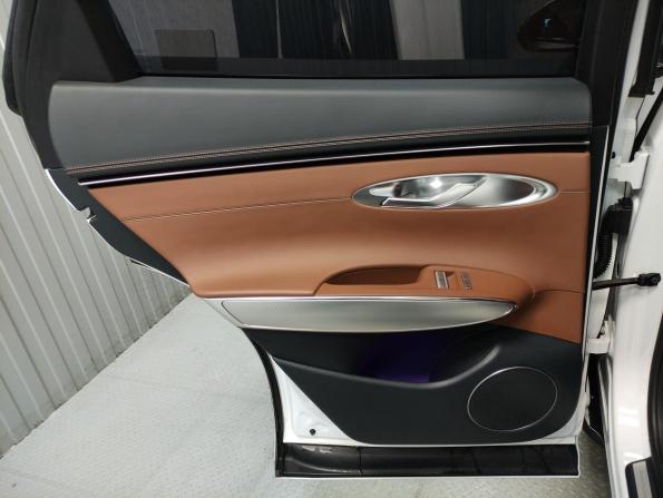 Genesis GV70 I с пробегом 2023 года, цена 4 860 000 рублей, 48456 км, внедорожник, Автокод Объявления
