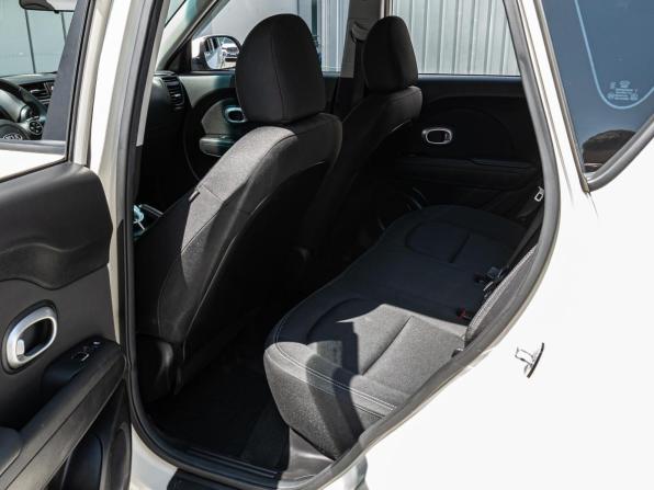 Kia Soul II Рестайлинг с пробегом 2017 года, цена 1 495 000 рублей, 157315 км, хэтчбек, Автокод Объявления