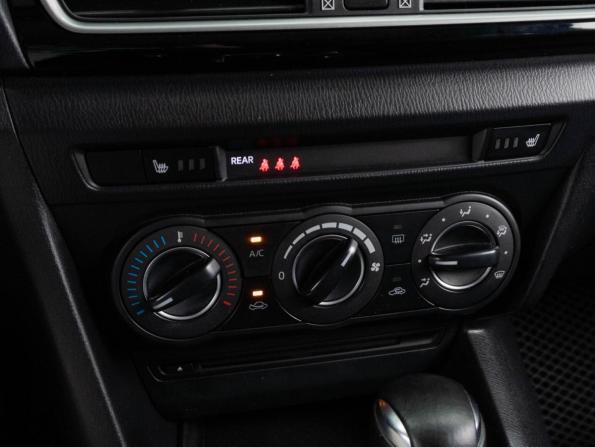 Mazda 3 III (BM) с пробегом 2014 года, цена 1 270 000 рублей, 198357 км, седан, Автокод Объявления
